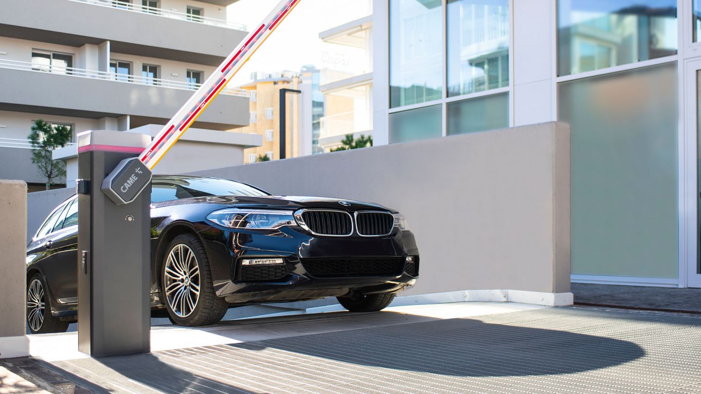 Контроль  доступа