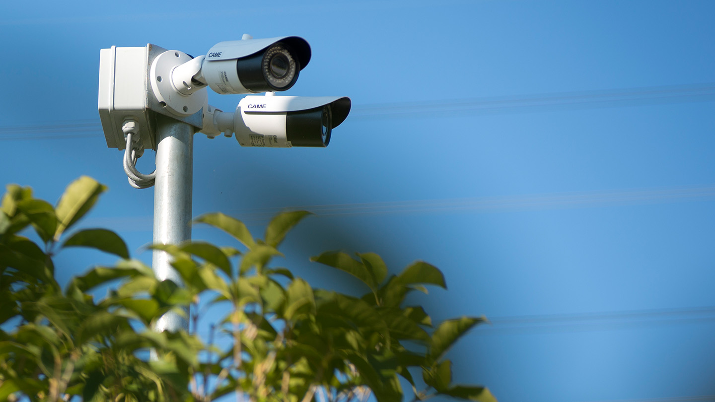 Охранная сигнализация и видеонаблюдения